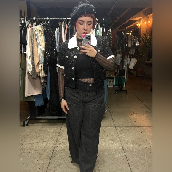 🟠 157B. Mesh Dotted sheer long Sleeve - Black - Picture 9 of 9